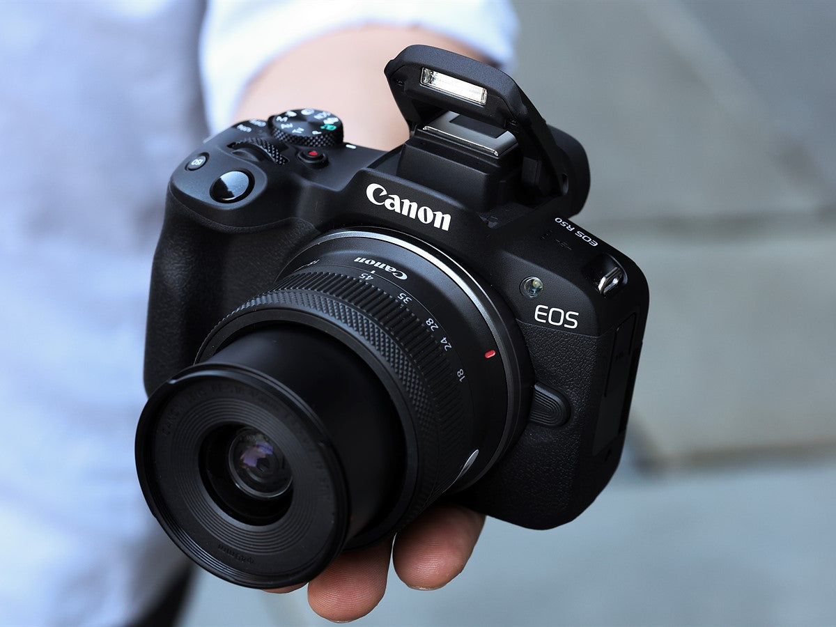 Canon R50 Content Creator Kit Canon R50 Content Creator Kit